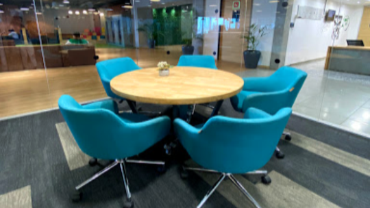 GoSpace 8146 5 Seater Meeting room