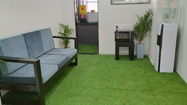 5 Seater Private Cabin