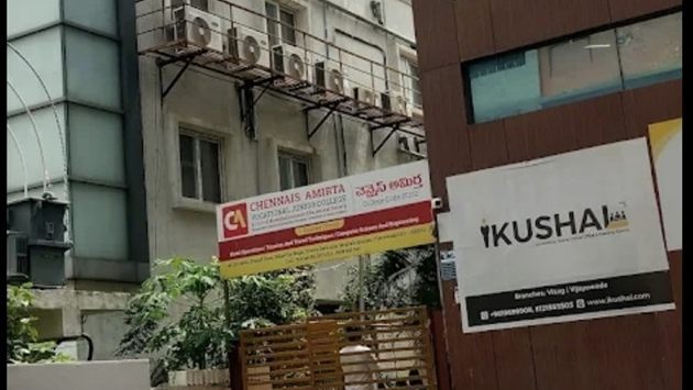 5 Seater Private Cabin