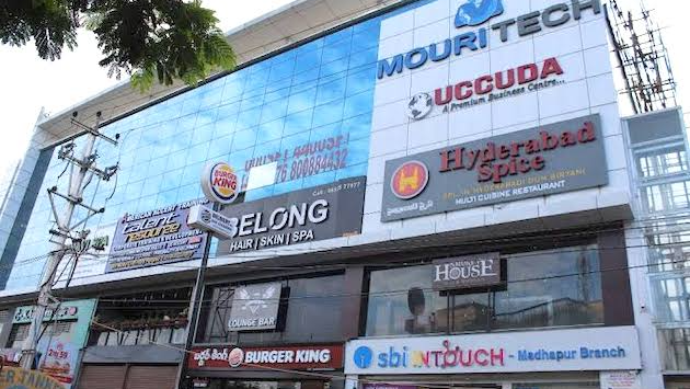 5 Seater Private Cabin