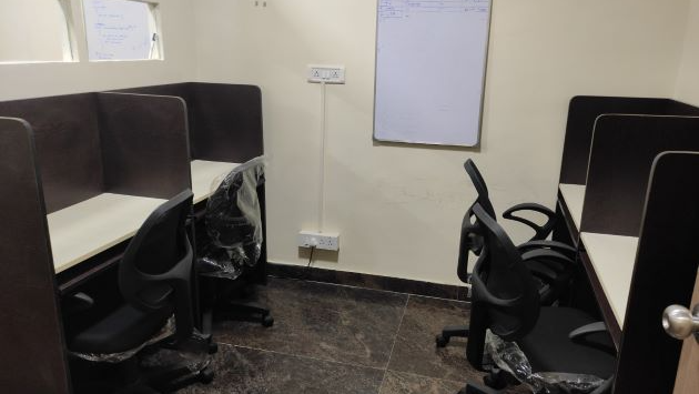 5 Seater Private Cabin