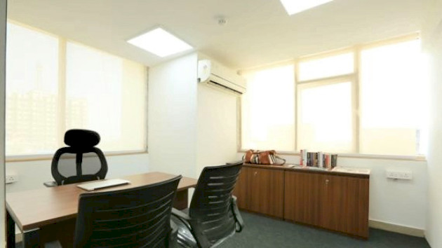 5 Seater Private Cabin