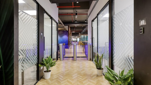 5 Seater Private Cabin