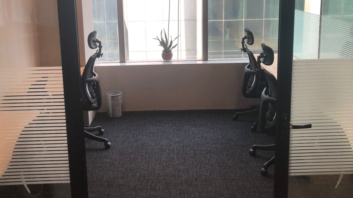 5 Seater Private Cabin