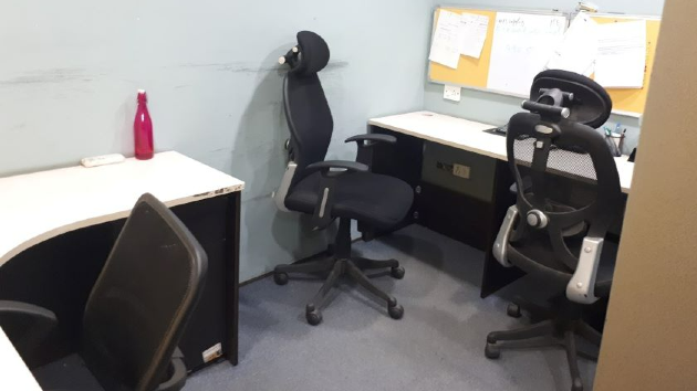 5 Seater Private Cabin