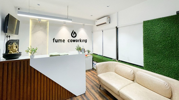 GoOffice 7455 5 Seater Private Cabin