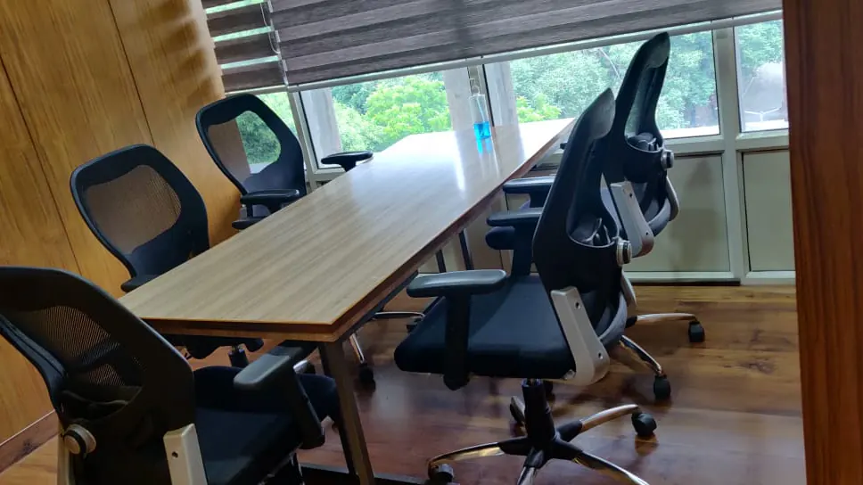 5 Seater Meeting Room in Panchkula - IDEA Coworking Space | GoSpace 9310