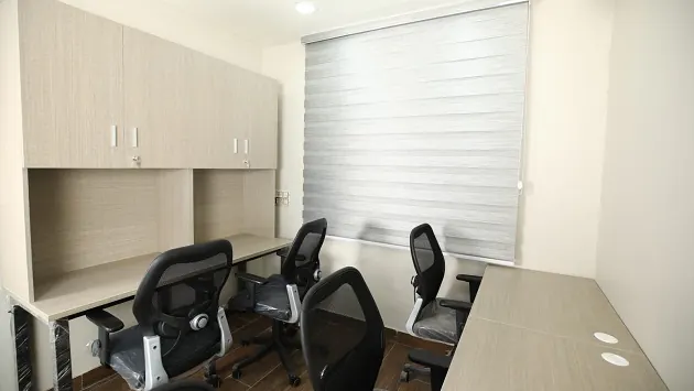 5 Seater Private Cabin