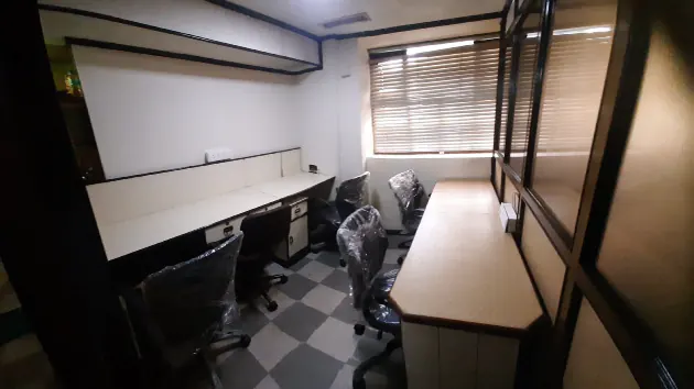 5 Seater Private Cabin in Park Street - Jainco Coworking | GoOffice 4321