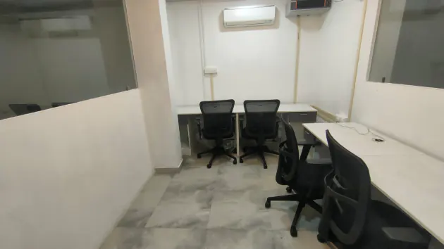 5 Seater Private Cabin in Palarivattom - inQ Innovation Pvt Ltd | GoOffice 4224