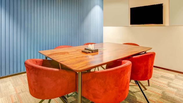 6 Seater Conference Room