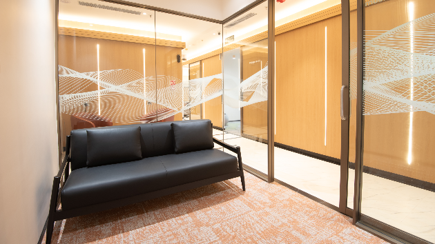 6 Seater Conference Room