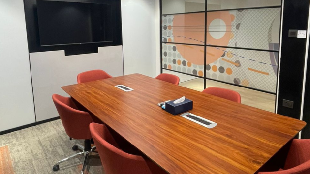 GoSpace 6633 6 Seater Conference Room 