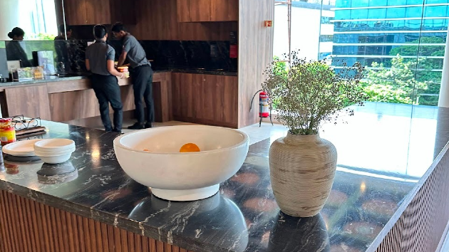 6 Seater Conference Room