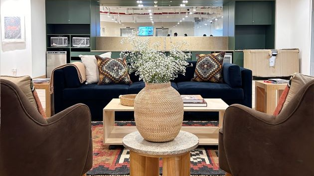 6 Seater Conference Room