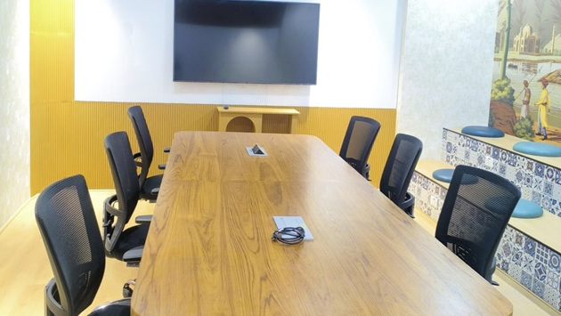 6 Seater Conference Room