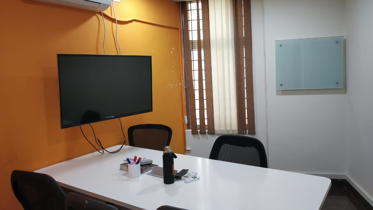 6 Seater Conference Room