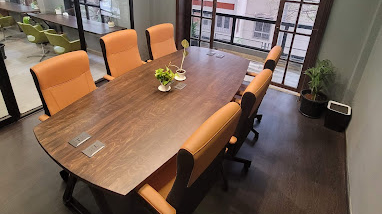 6 Seater Conference Room