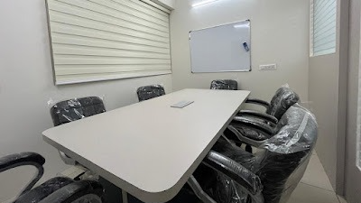 6 Seater Conference Room