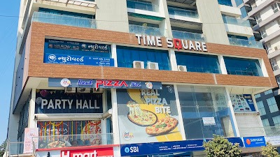 6 Seater Conference Room