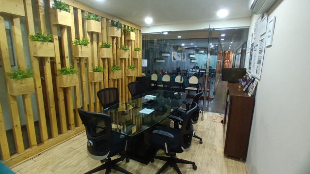 6 Seater Conference Room