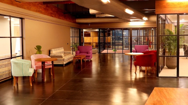 6 Seater Conference Room
