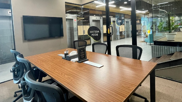 6 Seater Conference Room