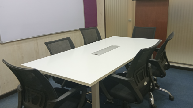 6 Seater Conference Room