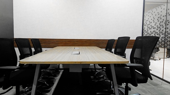 6 Seater Conference Room