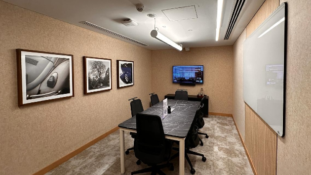 6 Seater Meeting Room in Aerocity - WeWork Bharti Worldmark 6 | GoSpace 8765