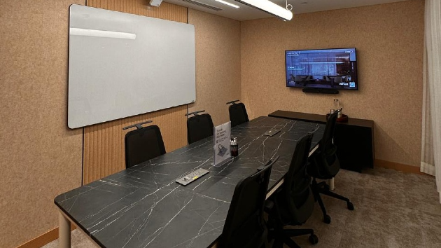 6 Seater Meeting Room in Aerocity - WeWork Bharti Worldmark 6 | GoSpace 8424