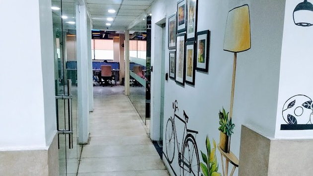 6 Seater Meeting Room