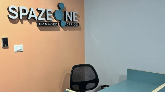 6 Seater Meeting Room 