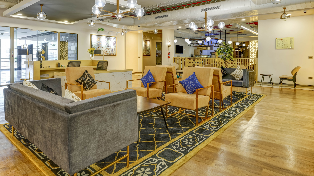 6 Seater Meeting Room