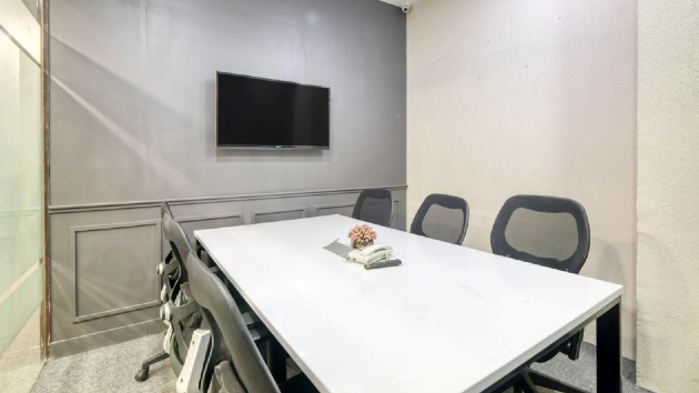 GoSpace 7433 7 Seater Meeting Room