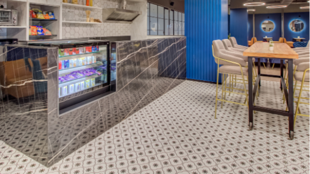 6 Seater Meeting Room