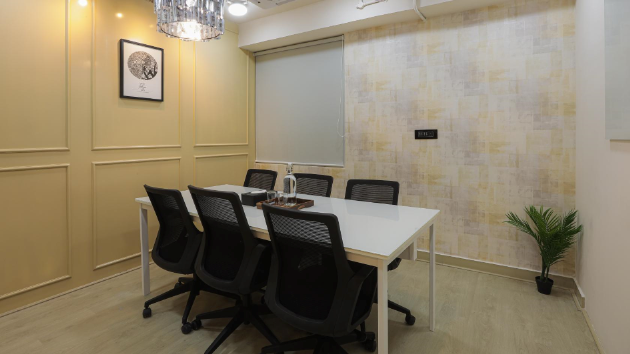 6 Seater Meeting Room