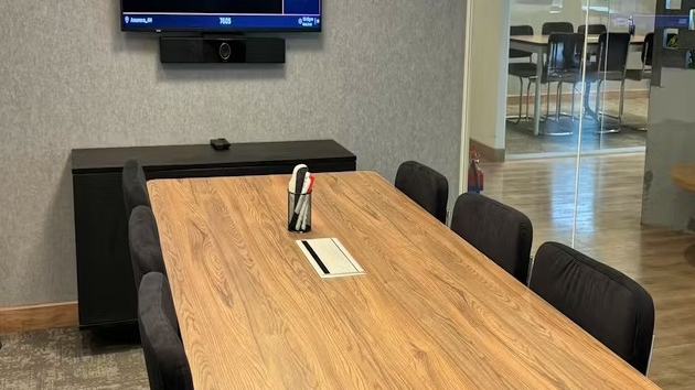 GoSpace 6524 6 Seater Meeting Room | Hadapsar