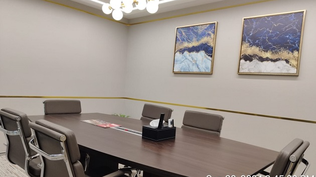 6 Seater Meeting Room