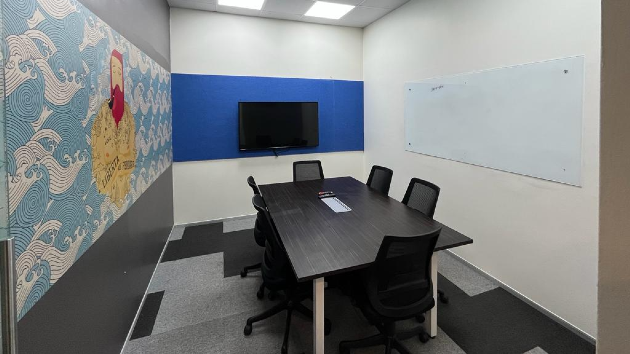 6 Seater Meeting Room