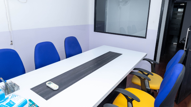 6 Seater Conference Room