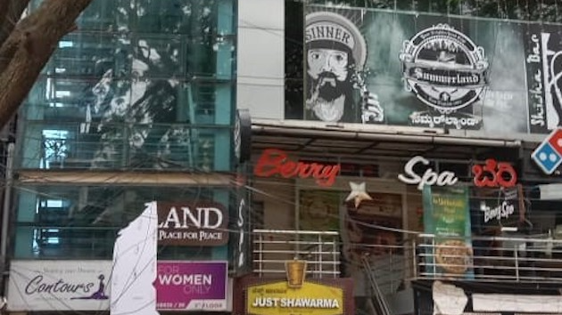 6 Seater Conference Room