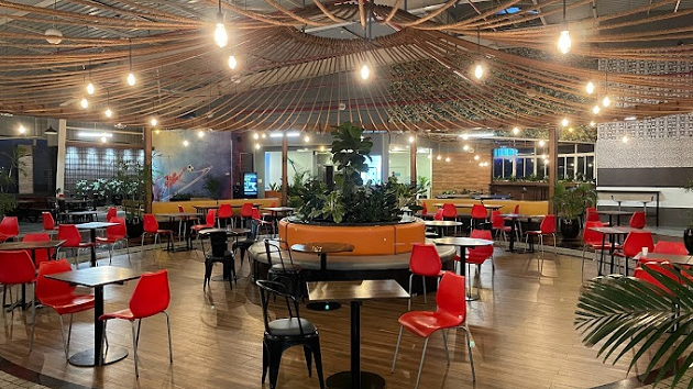 6 Seater Meeting Room