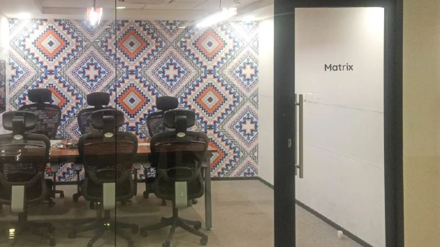 6 Seater Meeting Room