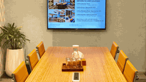 6 Seater Meeting Room