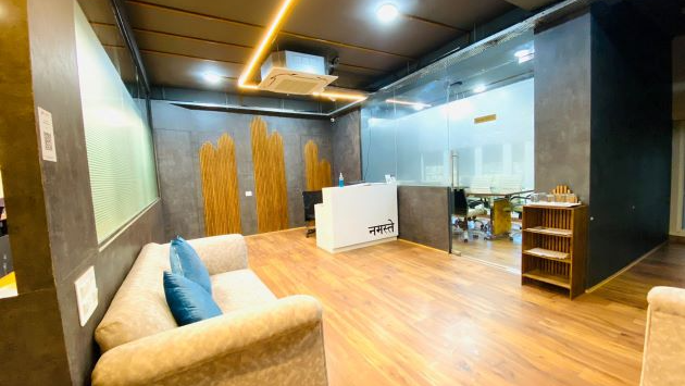 6 Seater Meeting Room