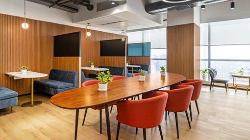 6 Seater Meeting Room 