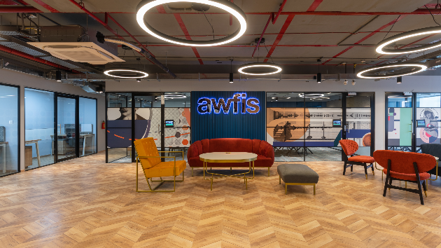 6 Seater Meeting Room