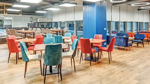 6 Seater Meeting Room