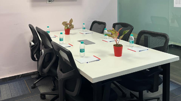 GoSpace 5076 6 Seater Meeting Room